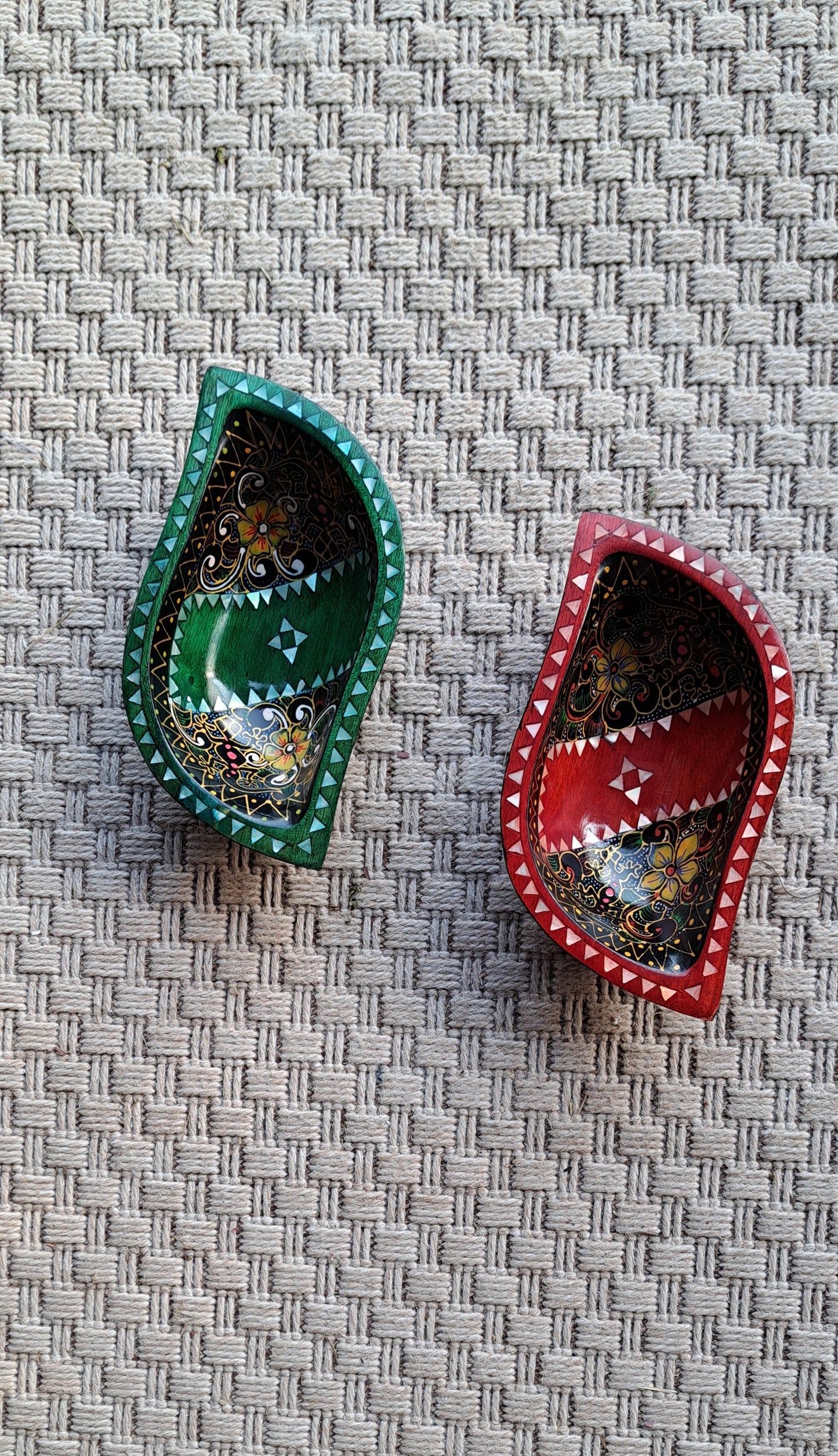 Bali Tropical Home Lombok Jungle Nest Bowls (set of 2) - Handcrafted Wild Beauty