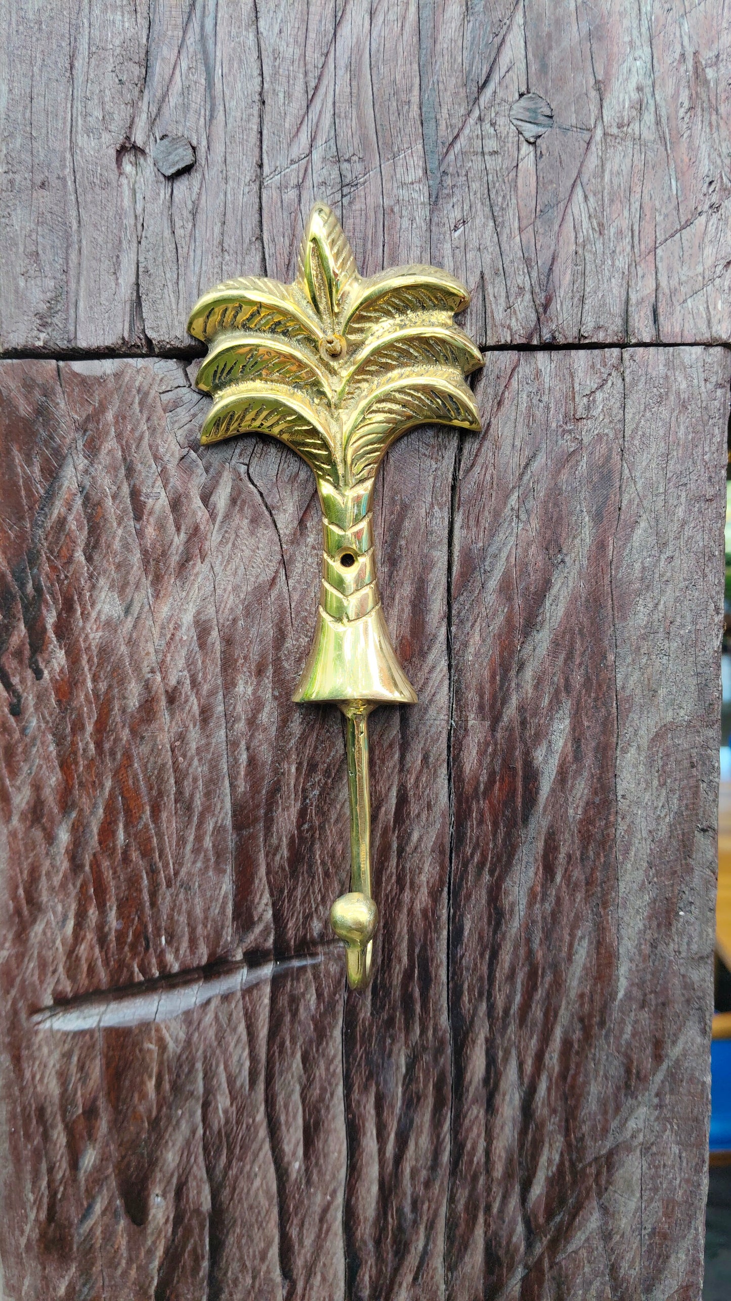 Palm Haven Bronze Wall Hooks Set of 2 - Stylish, Functional, and Full of Tropical Charm Elegant Palm Tree Design, Home Decor