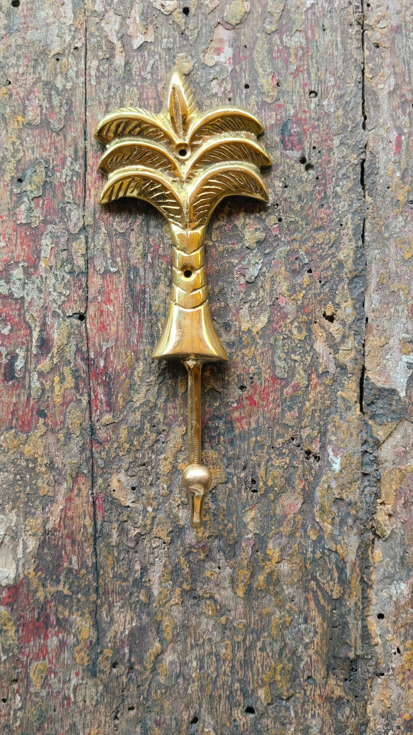 Palm Haven Bronze Wall Hooks Set of 2 - Stylish, Functional, and Full of Tropical Charm Elegant Palm Tree Design, Home Decor