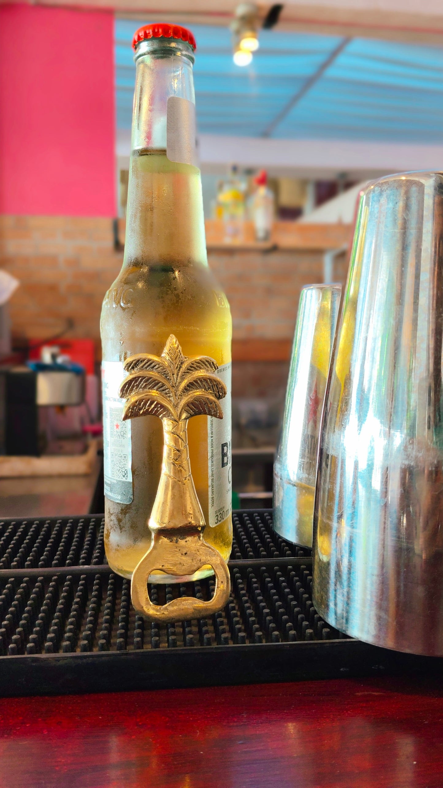 Party Palm Opener - The Gift of Tropical Vibes Tropical Elegance from Bali