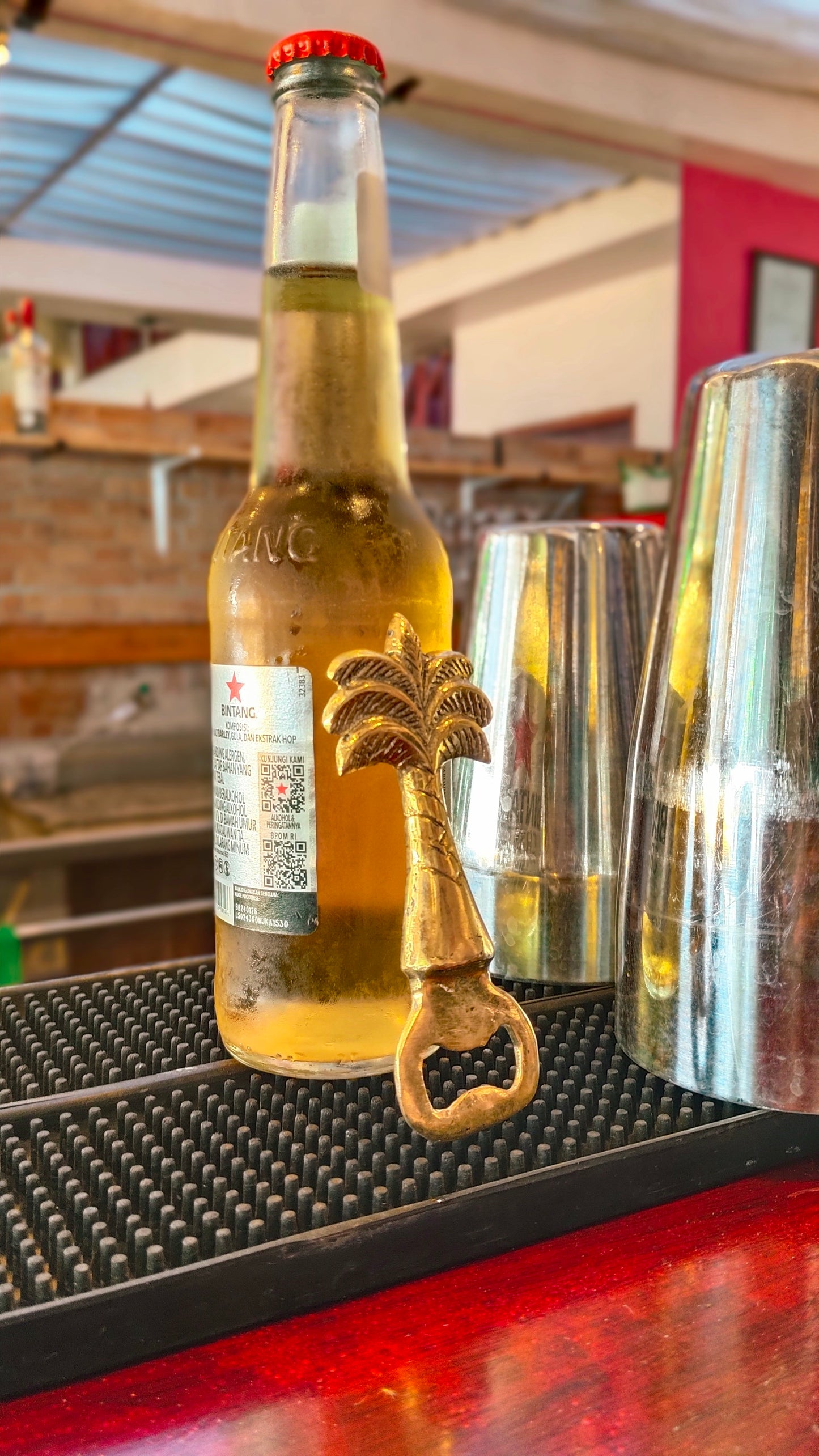 Party Palm Opener - The Gift of Tropical Vibes Tropical Elegance from Bali