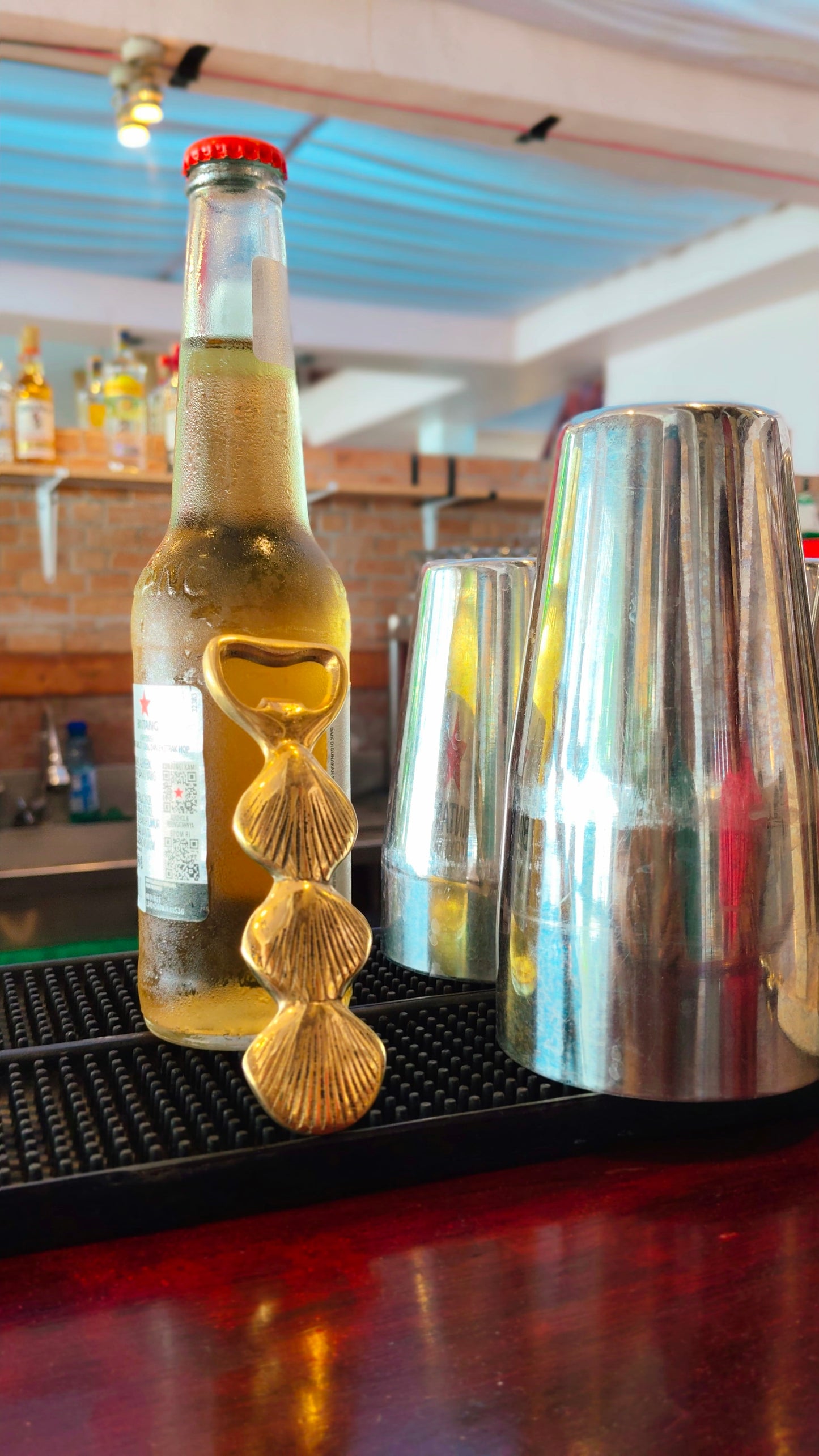 Sundowner Shell Opener, A Gift as Timeless as the Sunset - Open Bottles With Style An Elegant Addition to Your Kitchen or Bar Decor