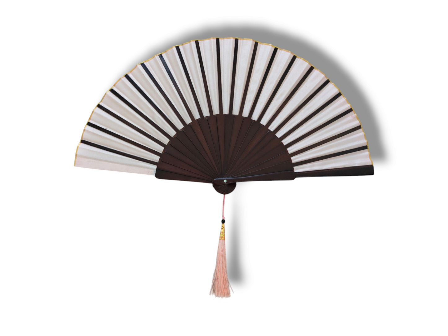 Peach Darling – Your Perfect Summer Companion Stay cool in style with a touch of tropical elegance.