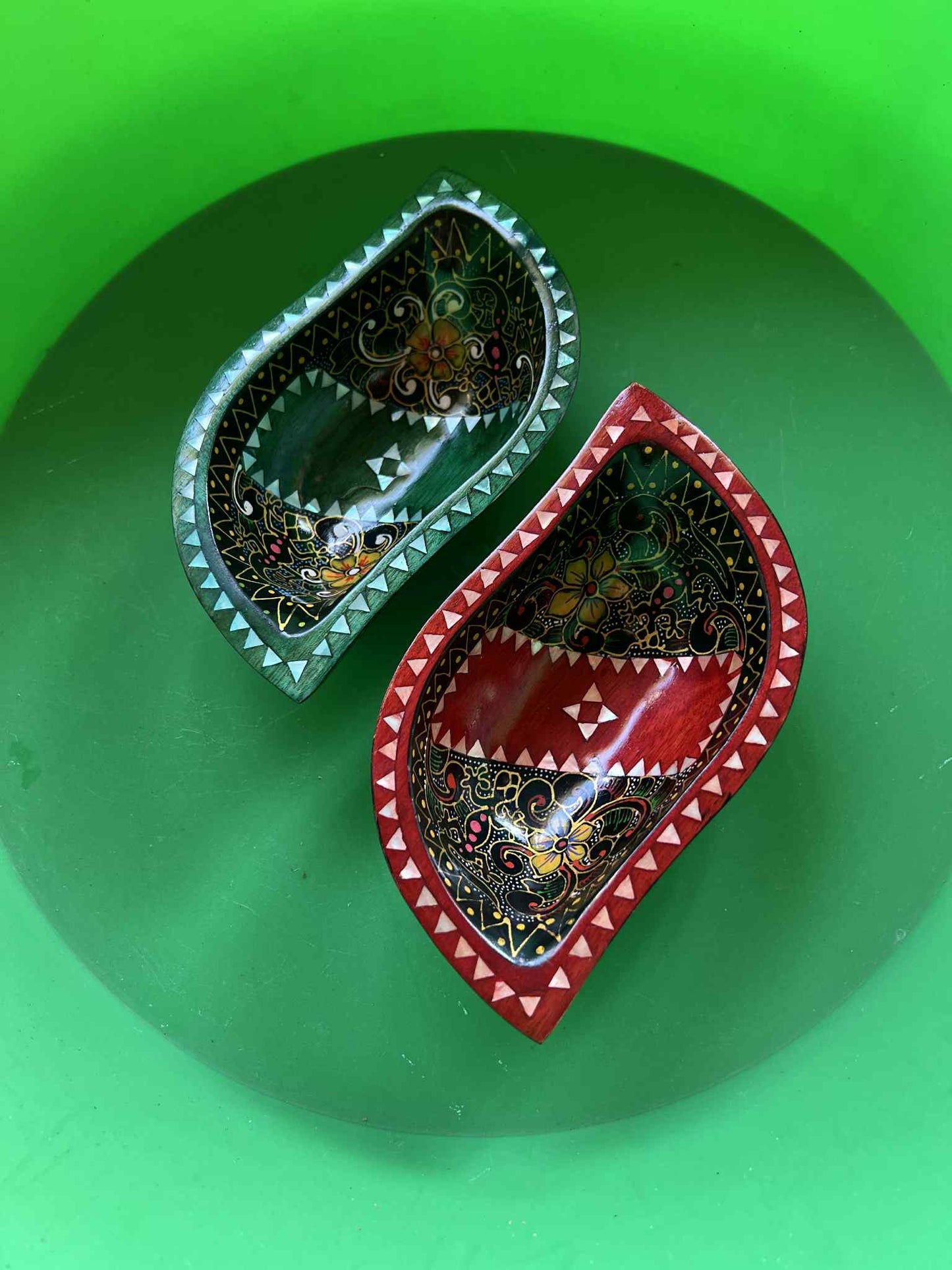 Bali Tropical Home Lombok Jungle Nest Bowls (set of 2) - Handcrafted Wild Beauty