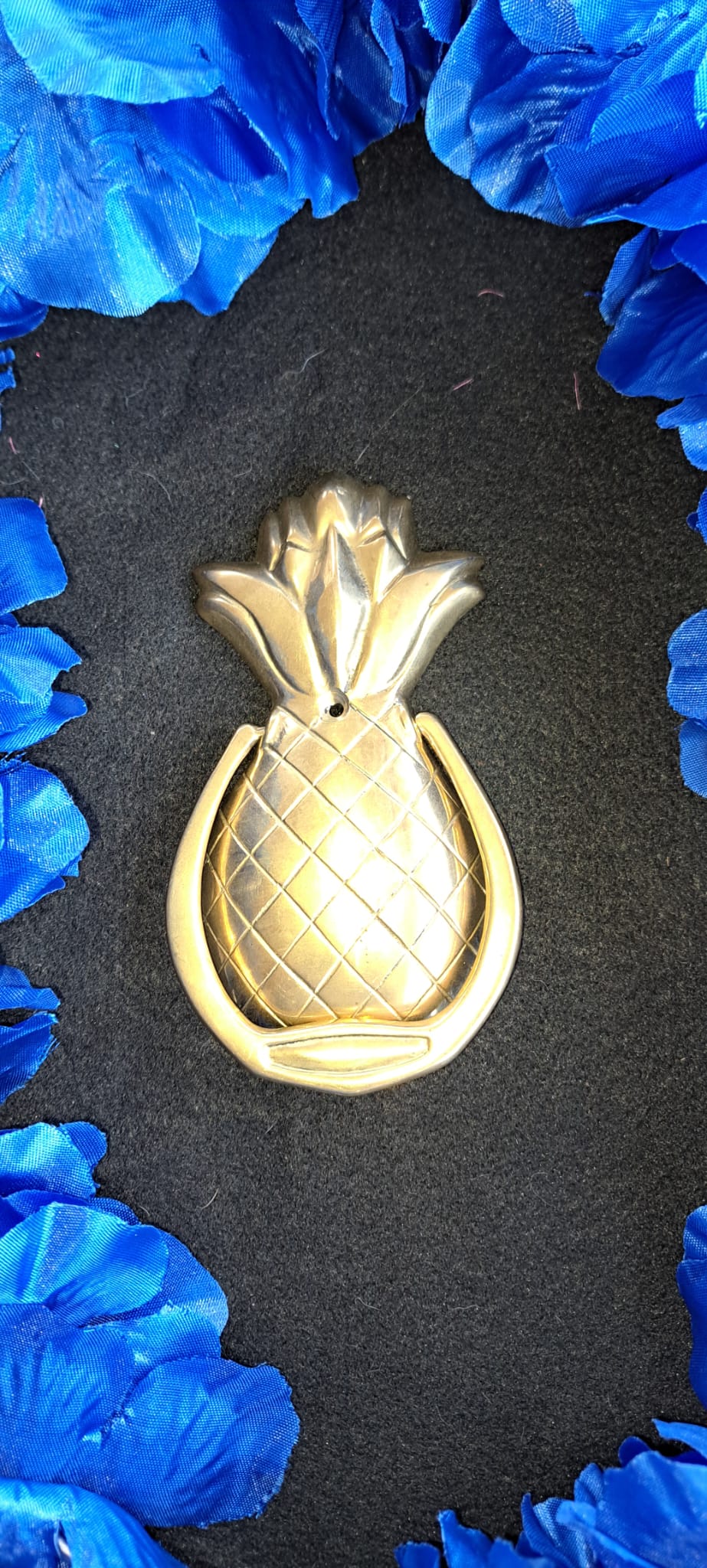 Tropical Welcome – Bronze Pineapple Door Knocker from Bali A Touch of Tropical Elegance for Your Home Decor