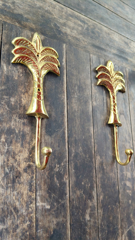 Palm Haven Bronze Wall Hooks Set of 2 - Stylish, Functional, and Full of Tropical Charm Elegant Palm Tree Design, Home Decor