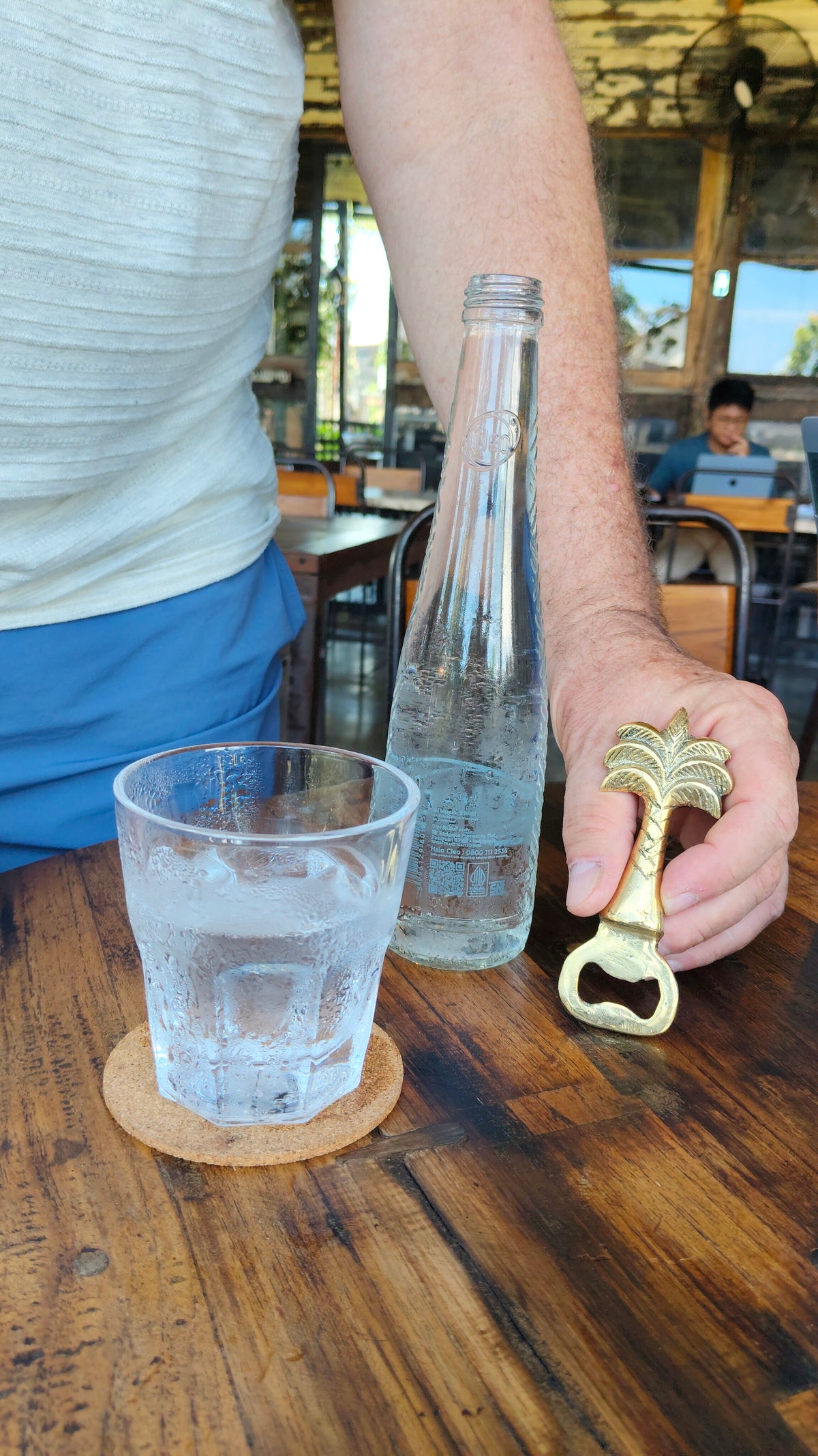 Party Palm Opener - The Gift of Tropical Vibes Tropical Elegance from Bali
