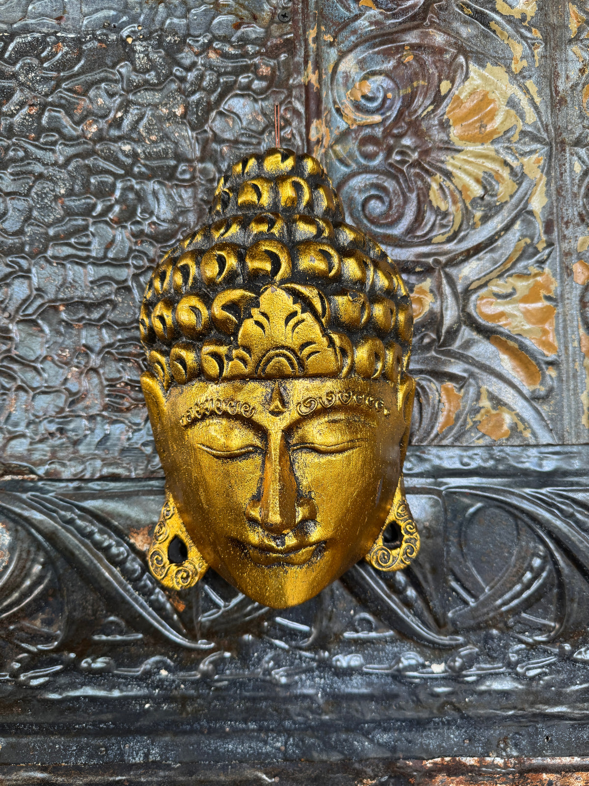 Golden Serenity Wooden Buddha Mask – Hand-Carved in Exotic Bali, Housewarming Gift, Tropical, Modern, Elegant, Adds Calming Tranquility to Your Room, Hallway, Office or Shop