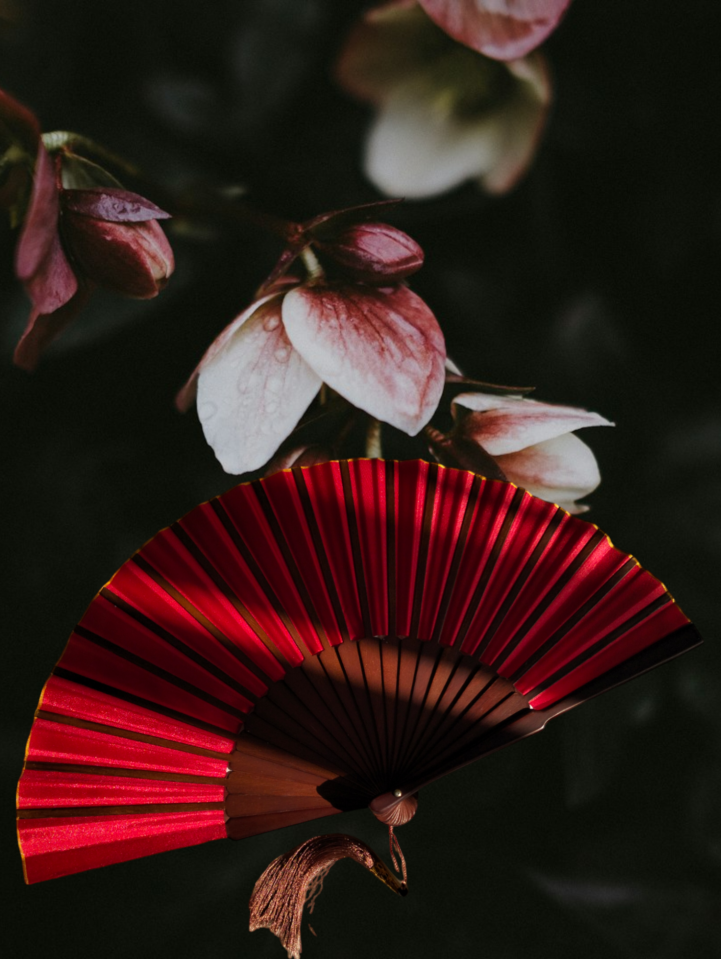 Scarlet Rose Wooden Folding Hand Fan, Handmade in Bali, Keep Cool in Style at Church Weddings Parties, Travel, Beach Pool, Easy Carry, Excellent Boho Gift for Mom & Grandma, Home Decoration