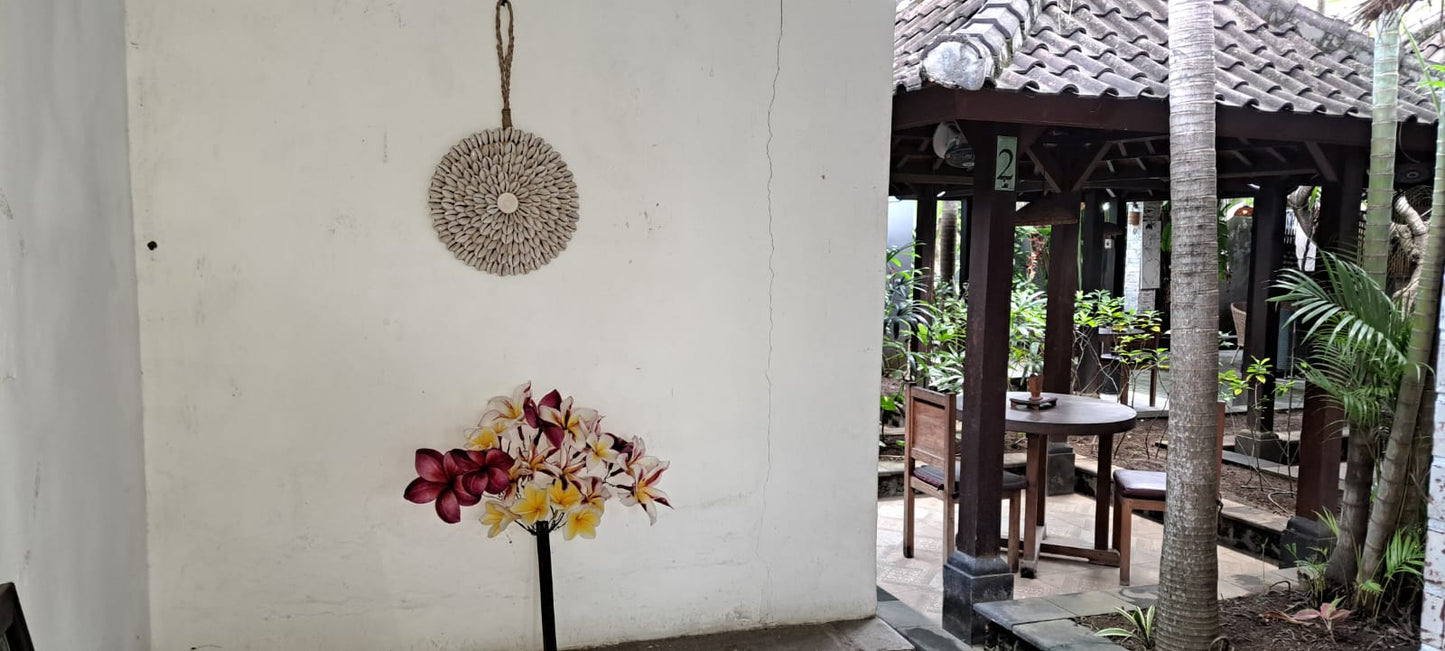 Shell Bloom Wall Art - Nature’s Pattern, Handcrafted for Tropical Elegance Handmade Shell Art from Exotic Bali, Wall Decor