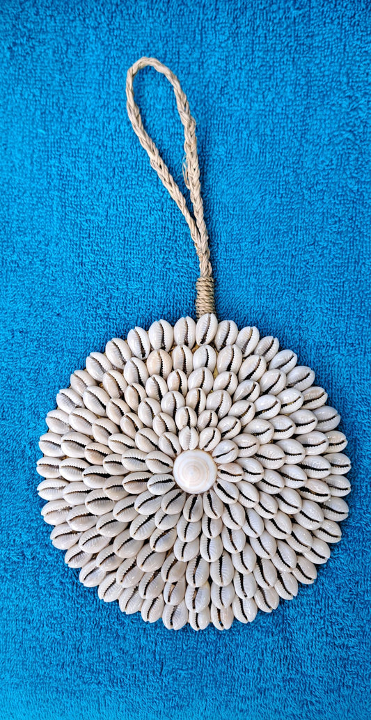 Shell Bloom Wall Art - Nature’s Pattern, Handcrafted for Tropical Elegance Handmade Shell Art from Exotic Bali, Wall Decor