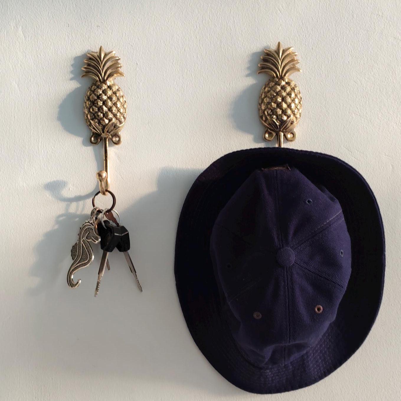 Handmade Bronze Pineapple Wall Hooks (Set of 2) – Tropical Home Decor
